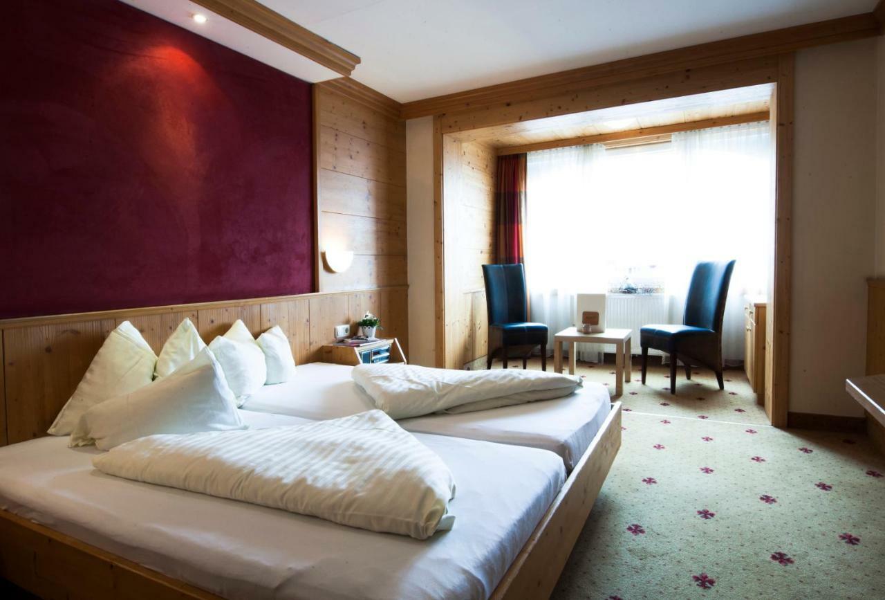 Familienhotel Alpina All Inklusive Wenns Exterior photo